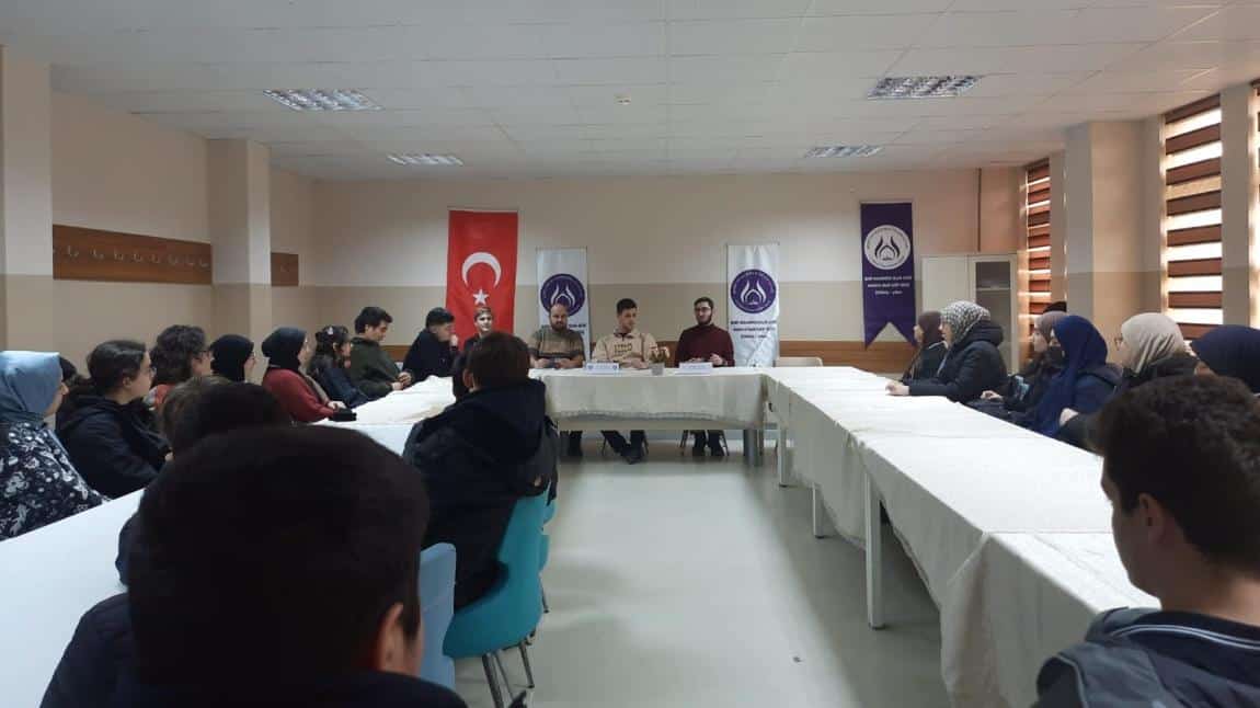 Mezunlarımızla Hedef YKS Buluşması Gerçekleştirildi